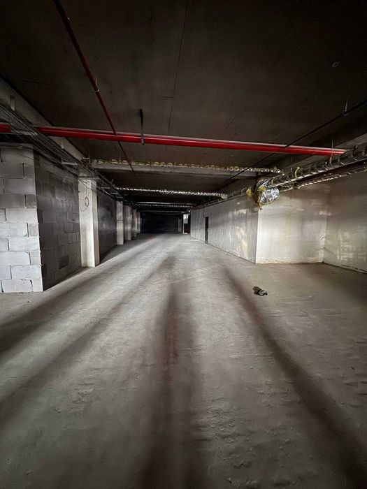 Продается Коммерческой Помещение 1050м2 Братский могилы