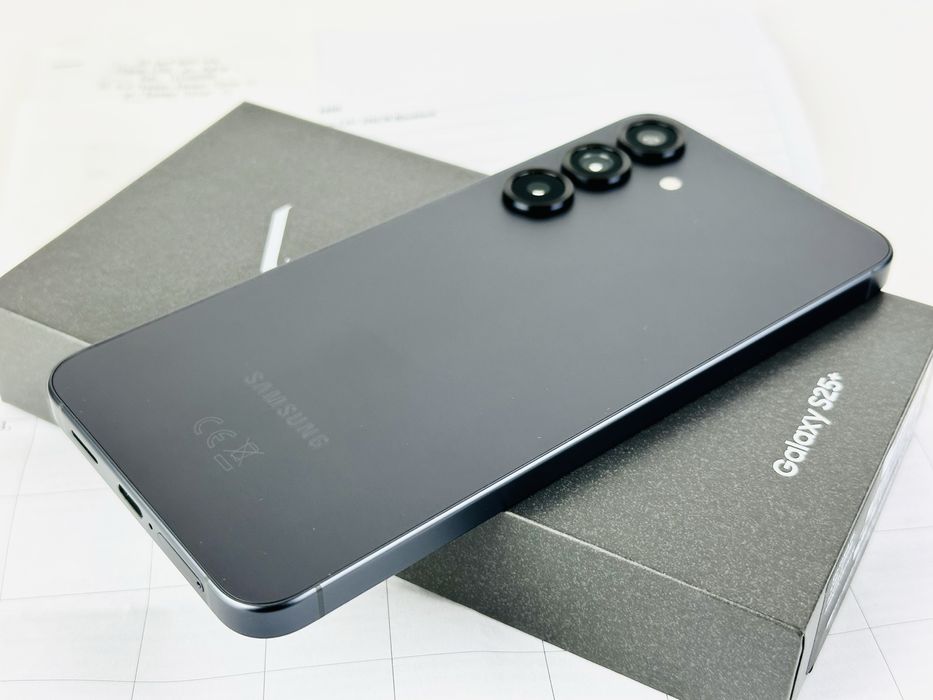 НОВ! Samsung Galaxy S25 Plus 5G 256GB 12RAM Blueblack 2г. Гаранция!