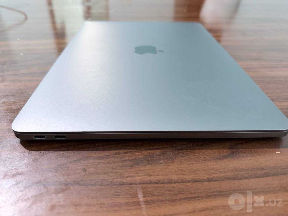MacBock sotiladi i5 8gb