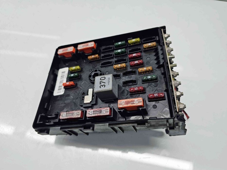 Panou sigurante  Volkswagen Passat B6 (3C2) [Fabr 2005-2010] 3C093712