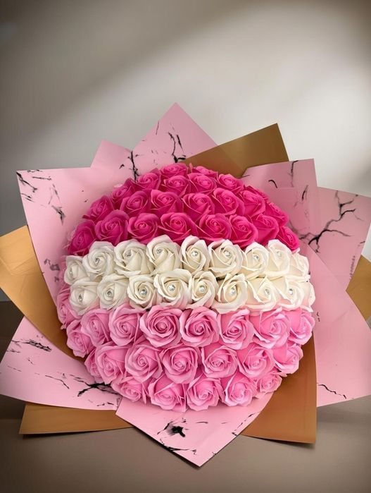 Buchete trandafiri sapun