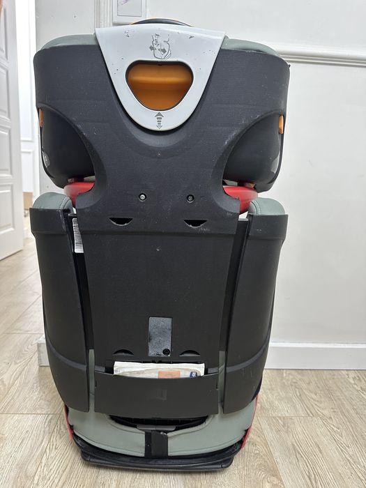 Автокресло Chicco Oasys
