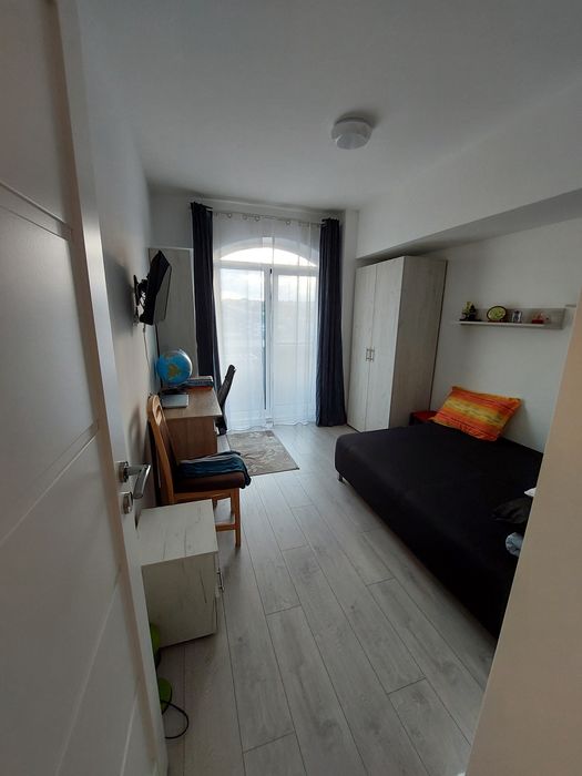 Vând sau schimb cu apartament.