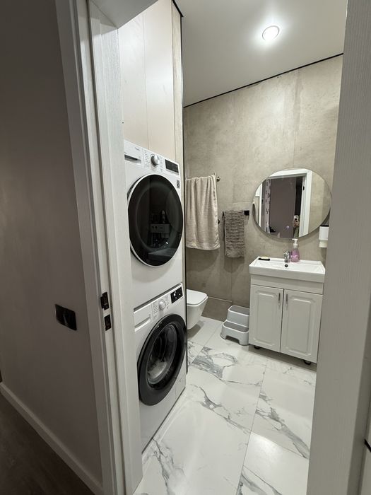 Продам квартиру 4х комнатную