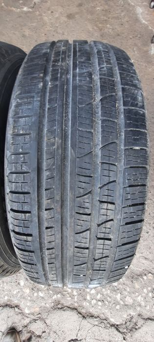 Всесезонни гуми-17цола-215/65-1бр.-65лв."PIRELLI "