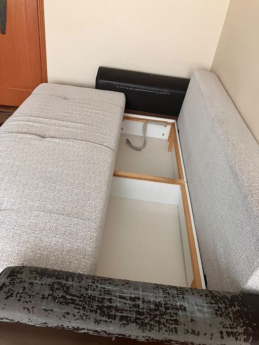 Продам диван б/у  Петропавловск