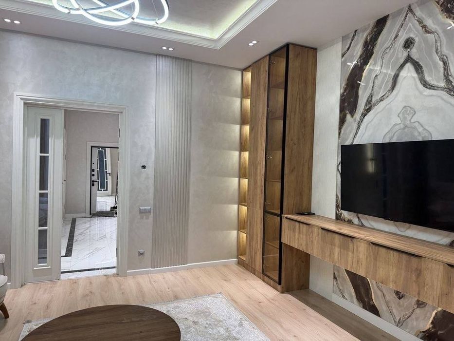 Продается 3х ком квартира, ЖК Дипломат, ор-р: ул. Нукусская, 123м²