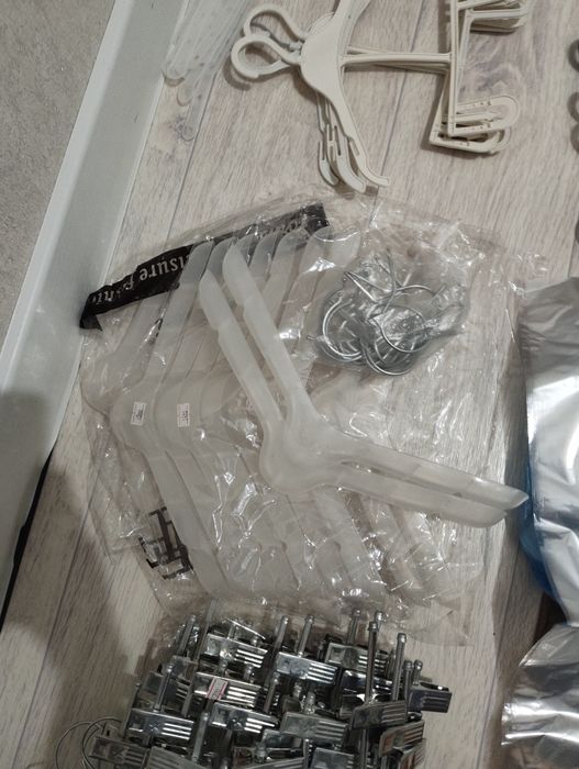 Вешалки  детские