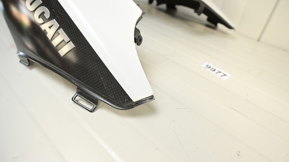 Ducati Diavel 1200 2014 Carena Rezervor Benzina Carbon