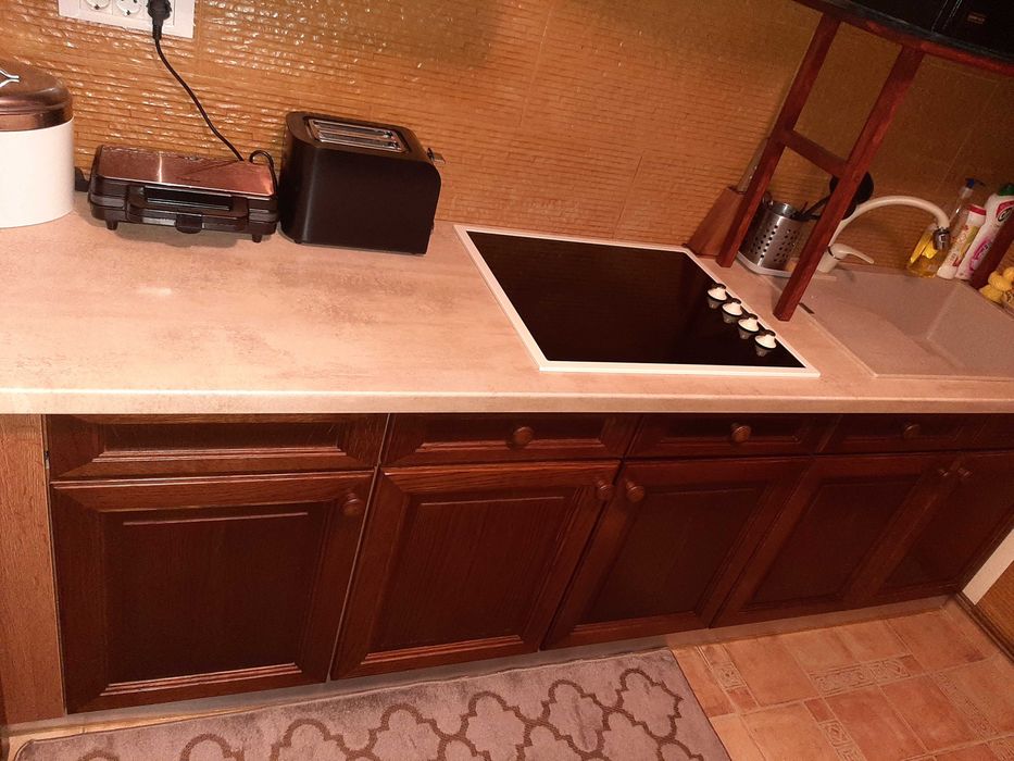 Mobila bucatatarie fronturi lemn masiv