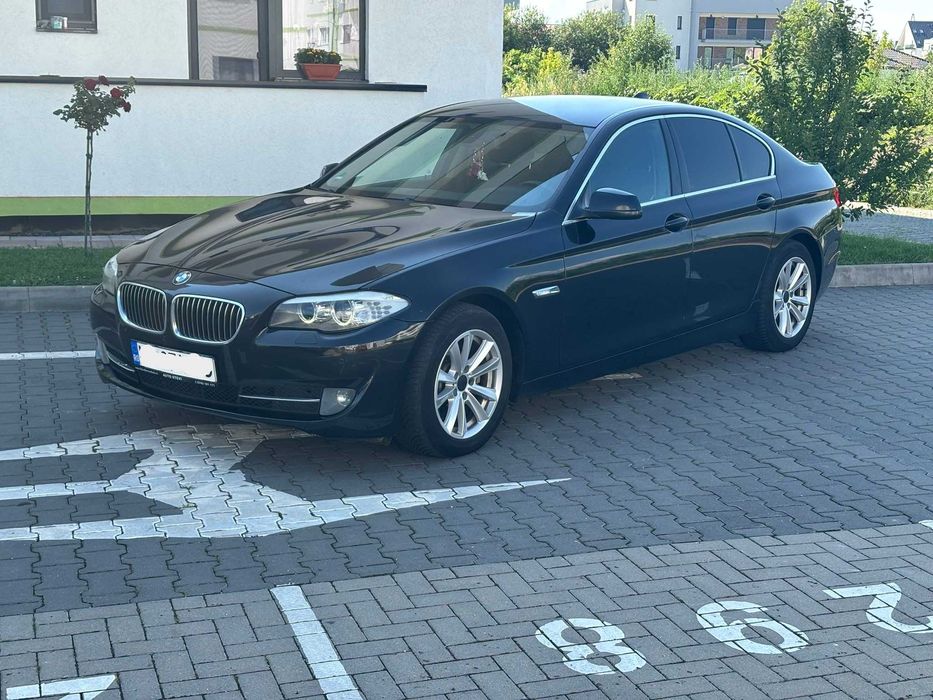 BMW 5 Series 2011 — imagine 4