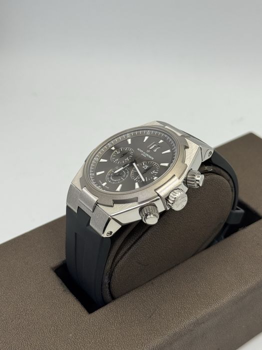 Ceas Vacheron Constantin Overseas Chronograph