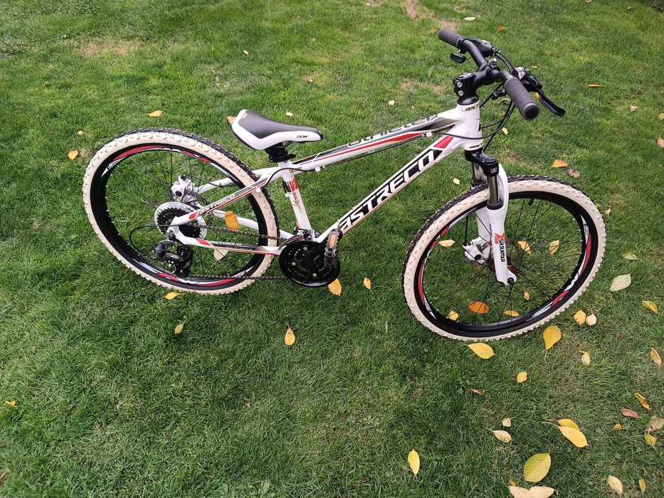 24" Детски Алуминиев Велосипед Astreko употребяван