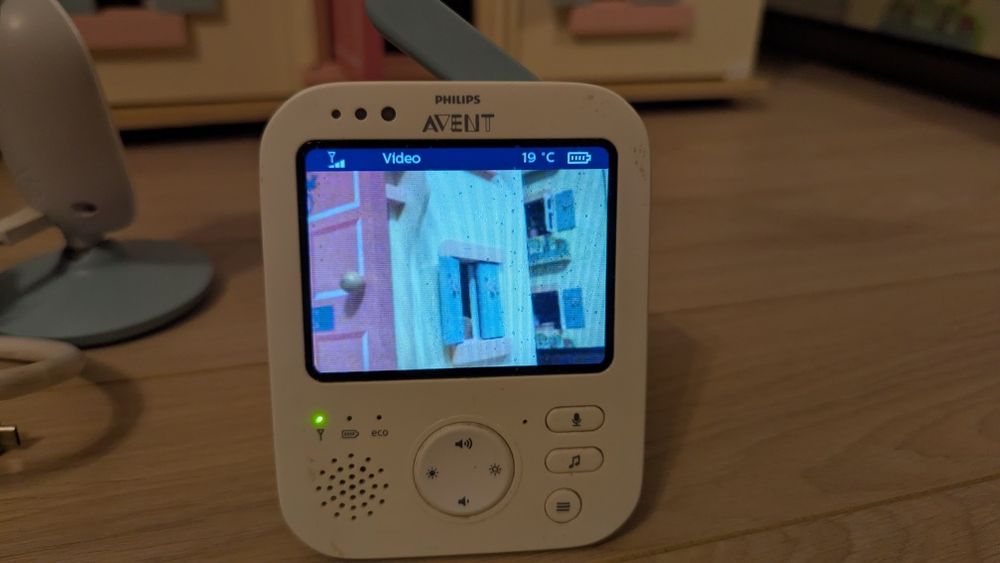 Vand monitor baby Philips Avent SCD841 stare perfecta de functionare