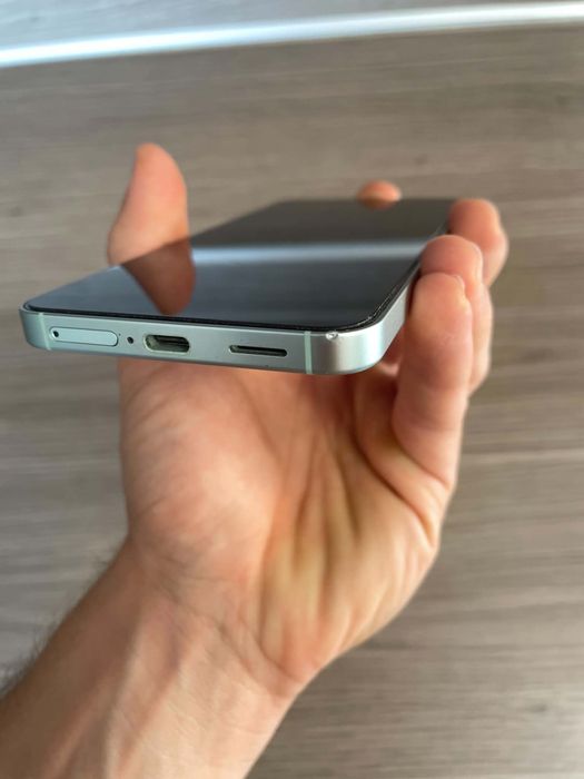 Samsung Galaxy S25 256GB отключен