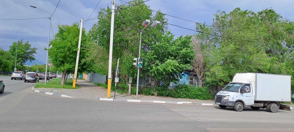 Продам 3х ком . дом в центре Костаная