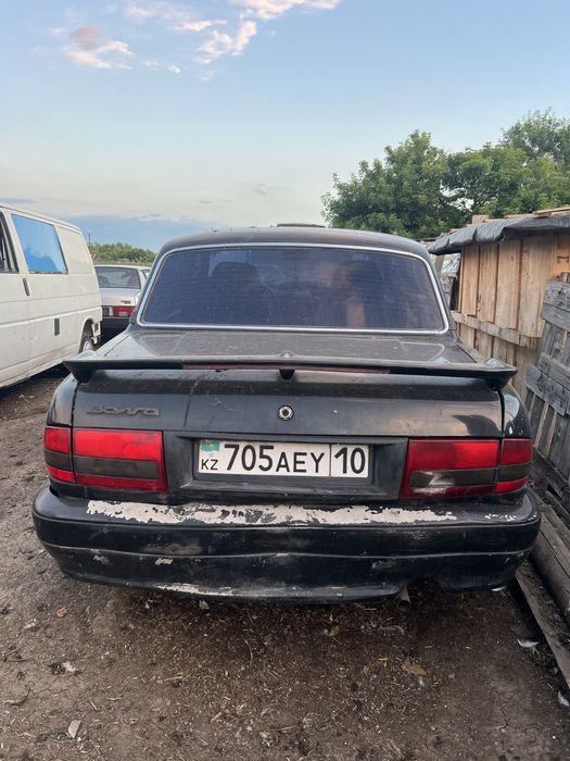 На разборе волга