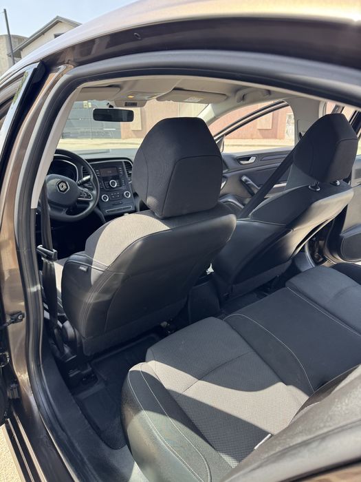 Renault megane 4, 1.3 benzina, 68000 km