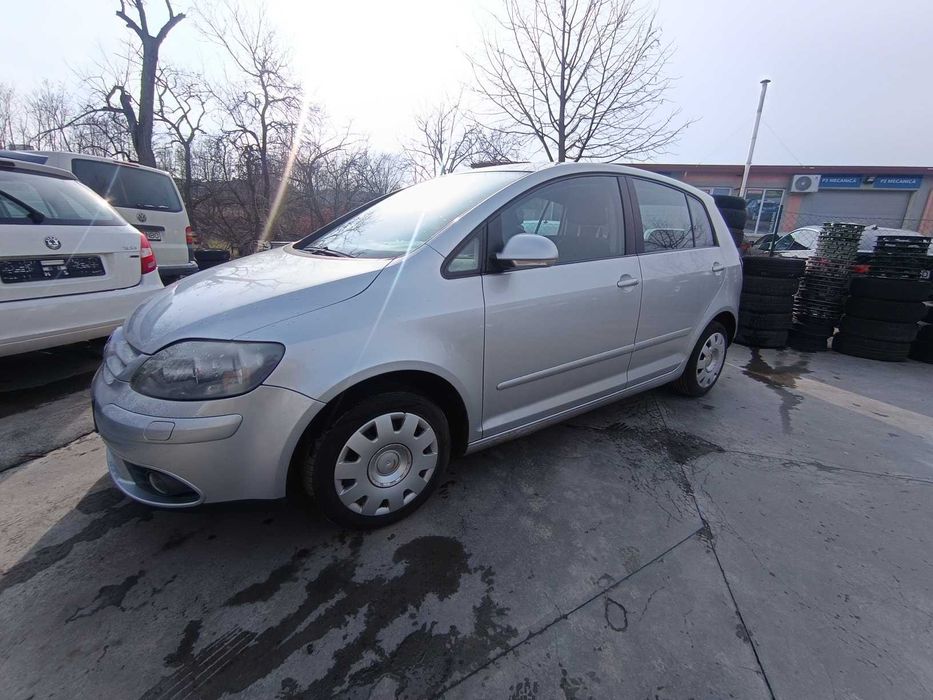 Dezmembram VW Golf 5 plus