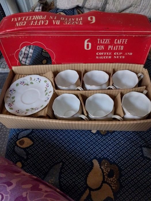 Продаются сервизы