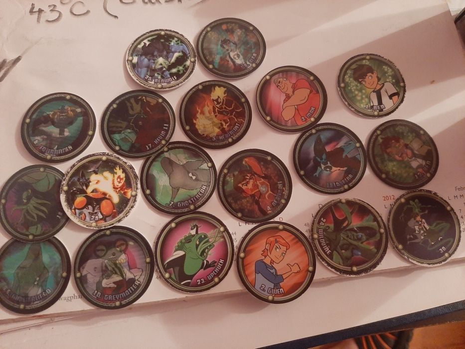 Vând metal tazos