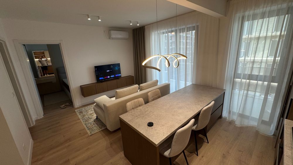 Apartament 2 camere de închiriat