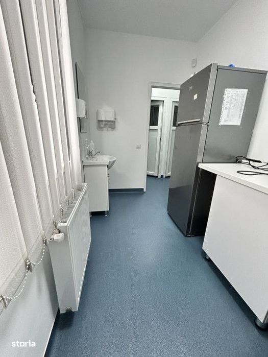 Spatiu Comercial Clinica Corbeanca Central