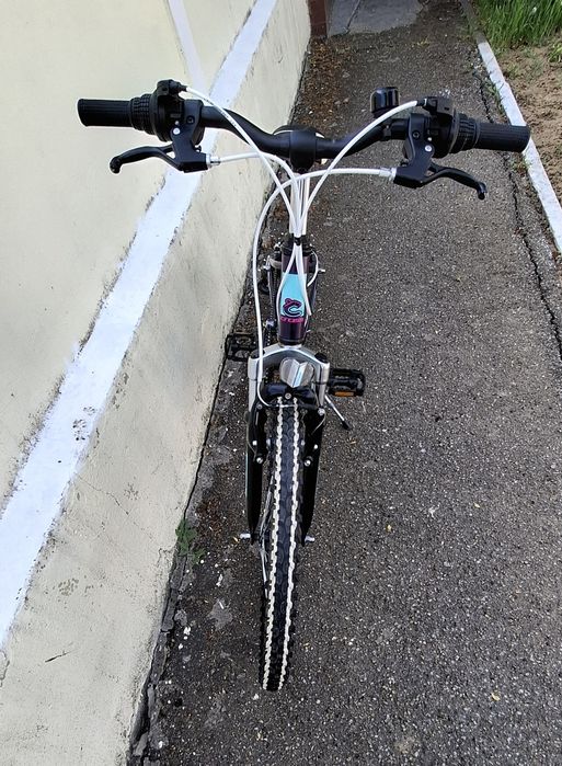 Bicicletă mtb de copii CROSS cadru din aluminiu pe 24 inchi