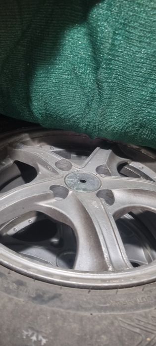 Продаётся зимняя резина