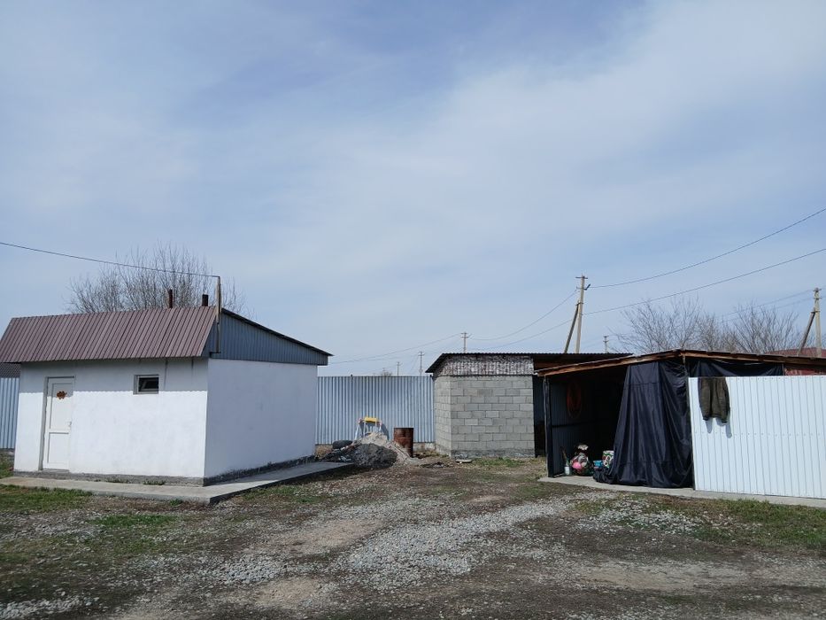 Дом на аэродроме