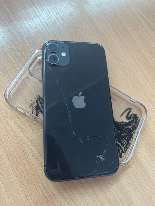 Продам iPhone 11