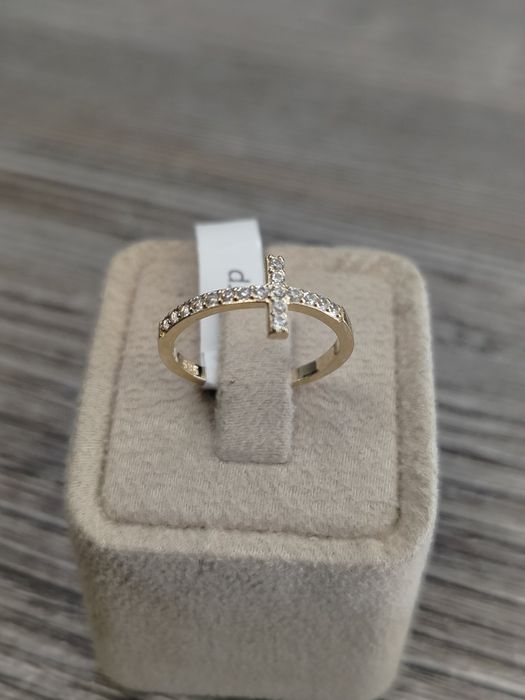 НОВ Златен пръстен 2.16гр / 14К