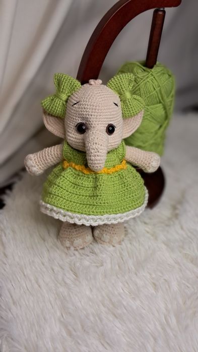 Вязаные игрушки 
(To‘qilgan o‘yinchoqlar)