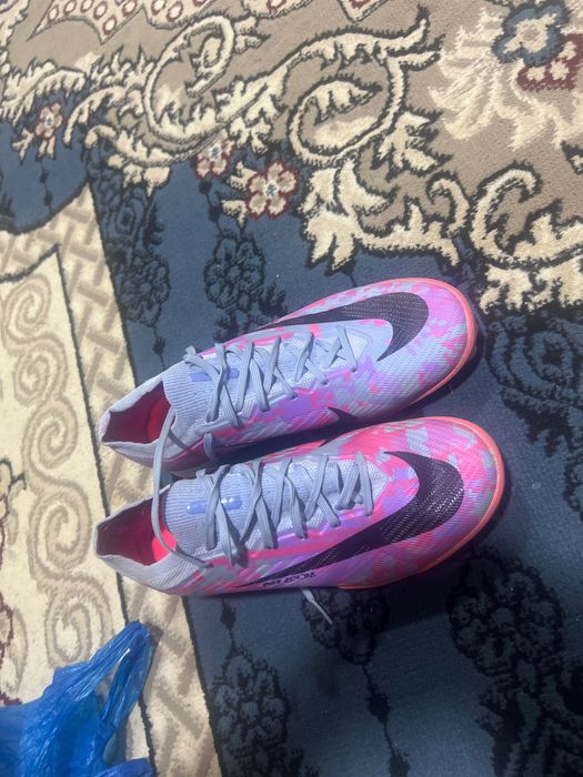Nike Sariknoshka
