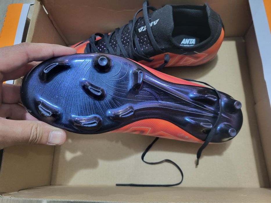 Бутсы футболтные