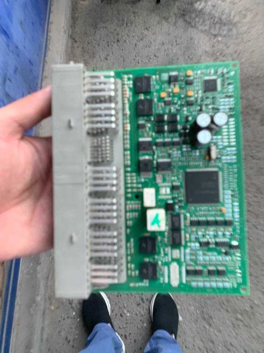 продается блок кузова BCM на кобальт