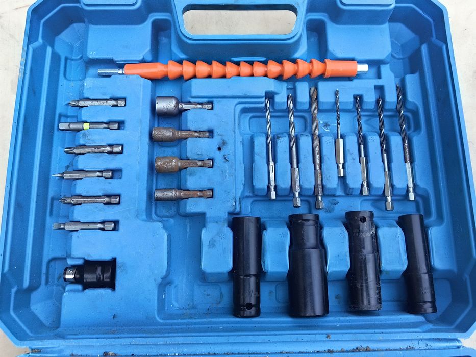 Гайковерт с 2 батерии