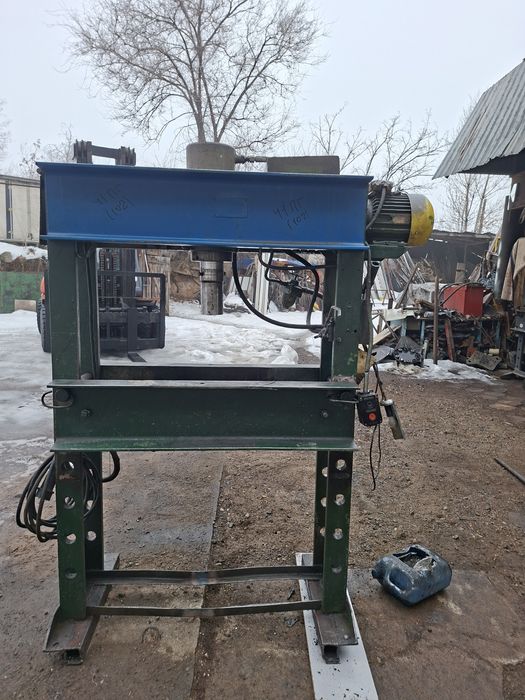 Продам пресс 50 тонн
