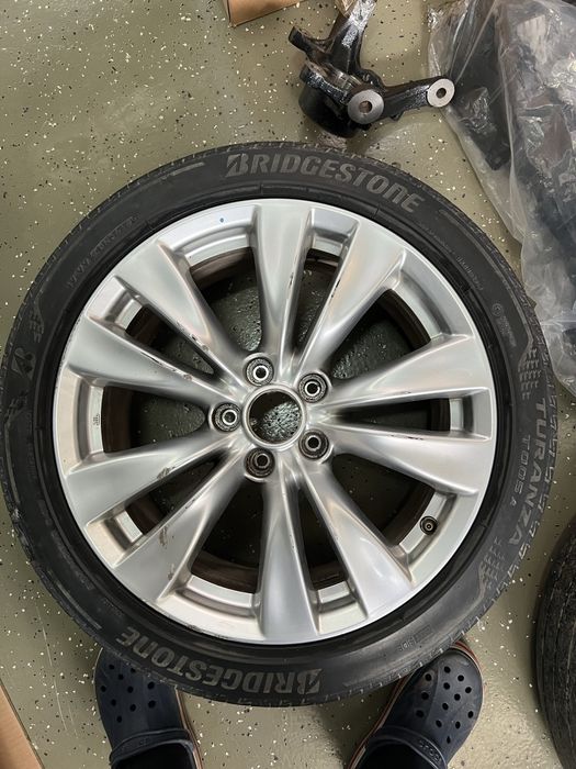 Диски на INFINITI комплект