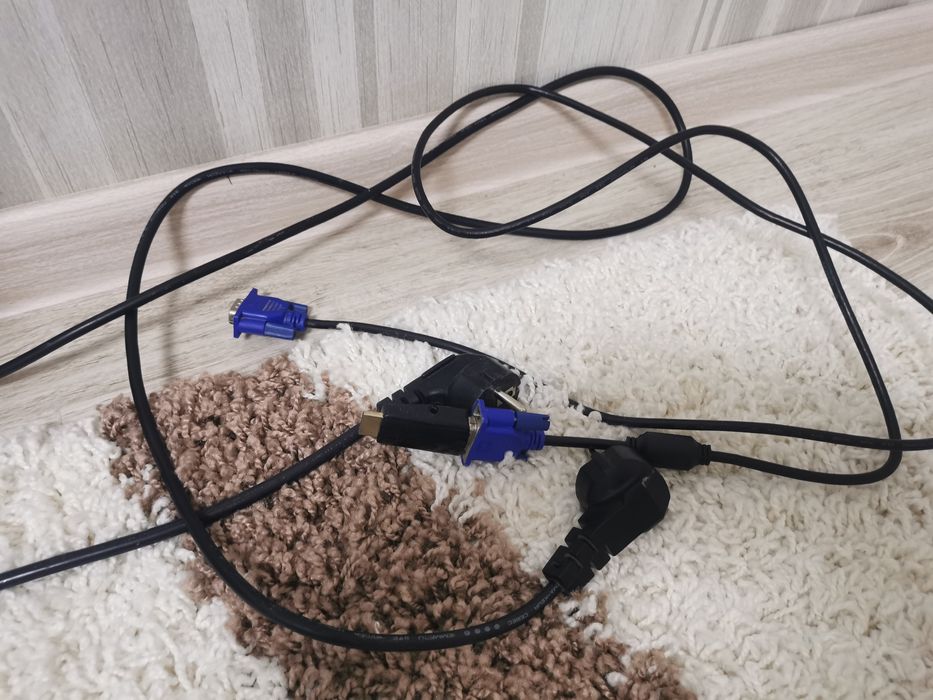 Монитор 20 дюймов за 10к тенге