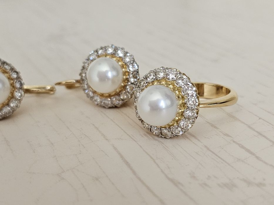 Продам бриллиантовый комплект