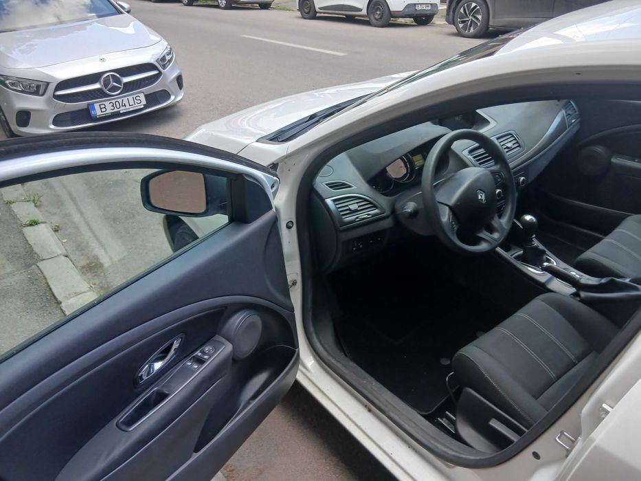 RENAULT Megane 2015 — imagine 5