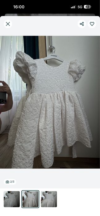 Продам для девочки дешево