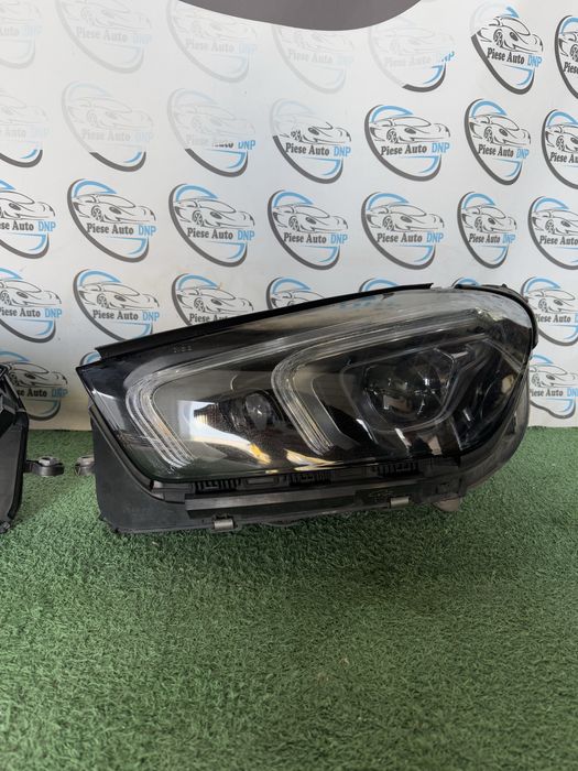 Far stanga dreapta Mercedes GLE W167 Multibeam