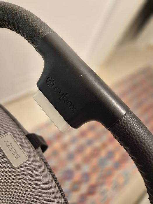 Carucior Cybex Beezy