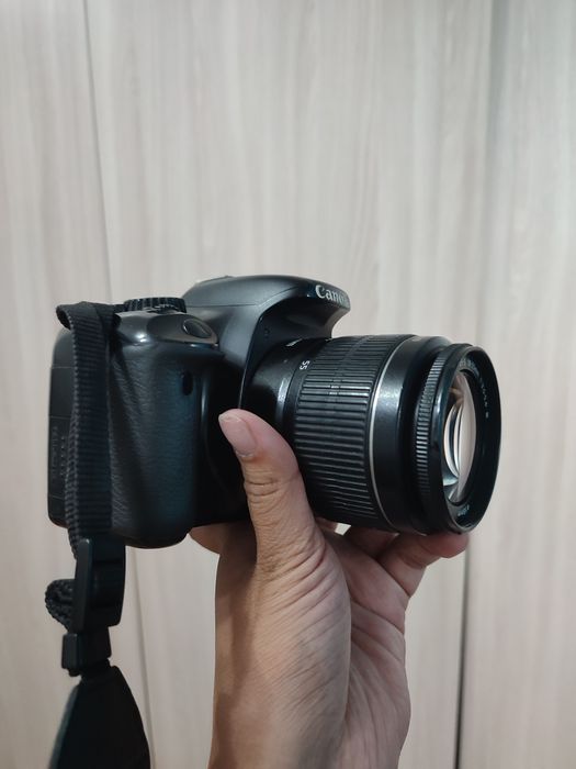 Canon EOS 550D

Продается фотокамера Canon EOS