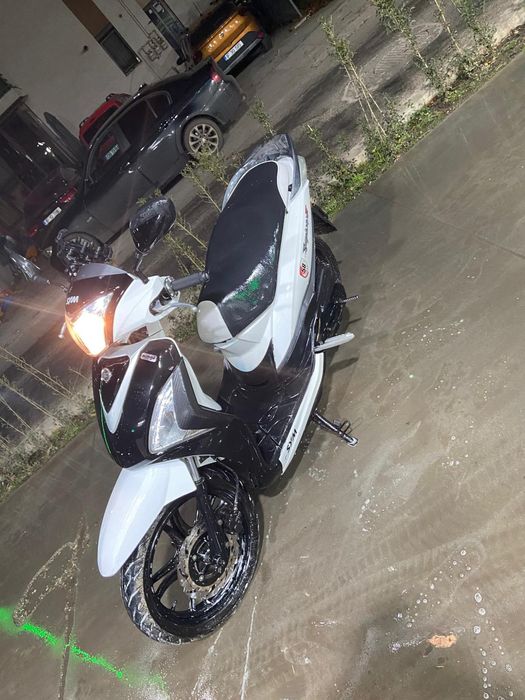 SYM SYMPHONY ST 49cc  2015  fara  PERMIS