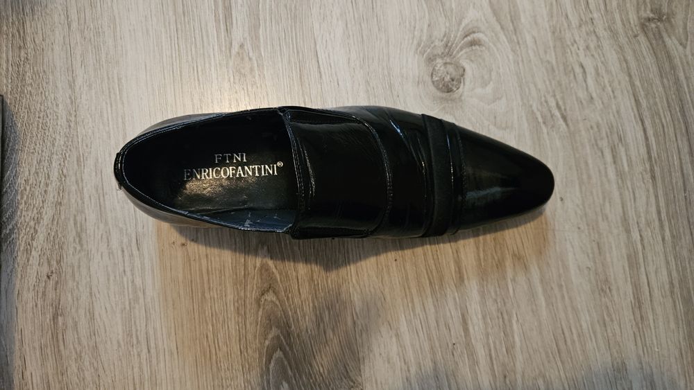 Papuci eleganti barbati