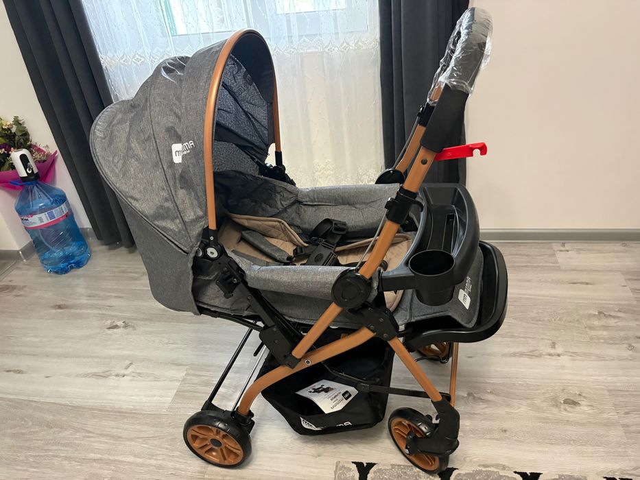 Чисто нова бебешка количка 2 в 1 плюс чанта за родители