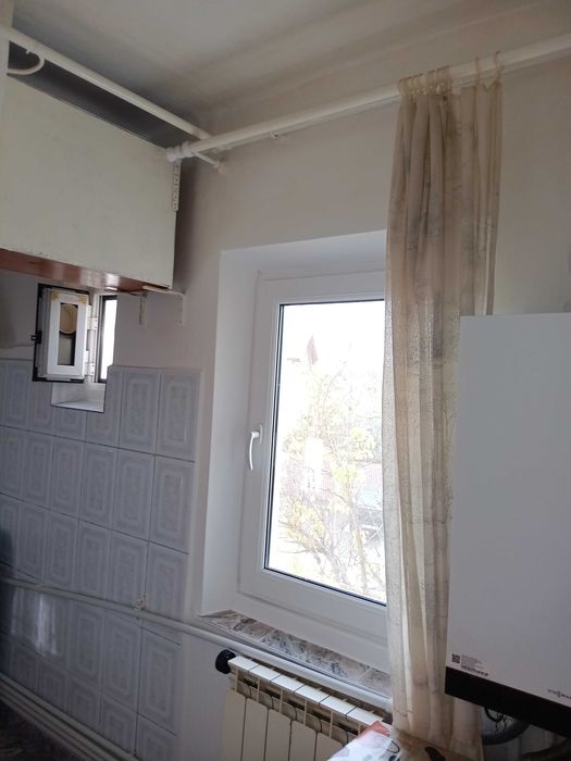 Garsoniera de vanzare,cu 2 camere langa Club Politisti Bz